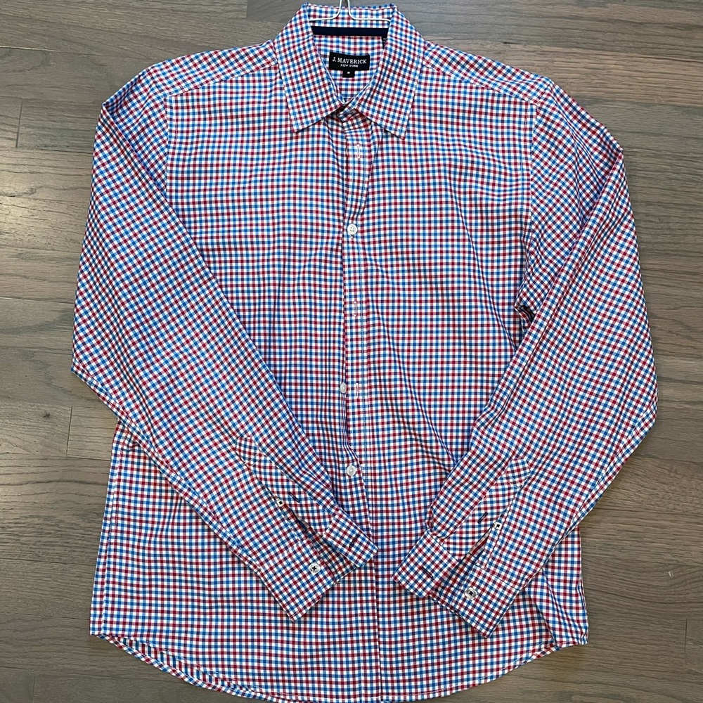 Men’s Buttondown Dress Shirt